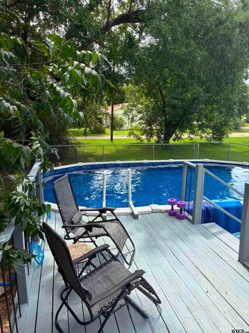 609 E Quitman St., Alba, TX 75410
