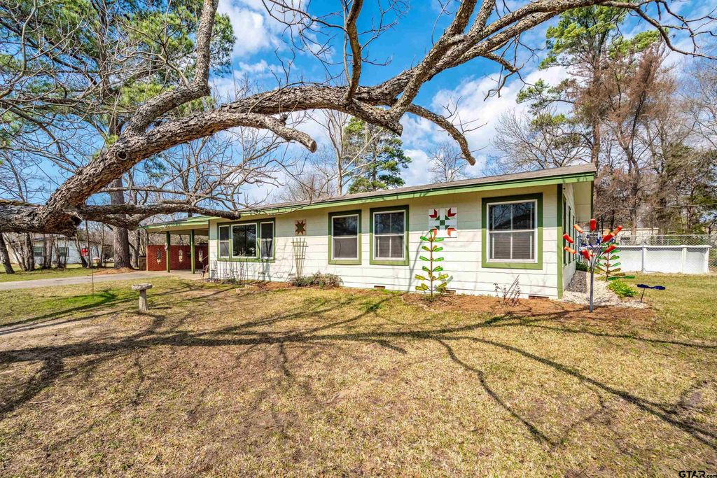 609 E Quitman St., Alba, TX 75410