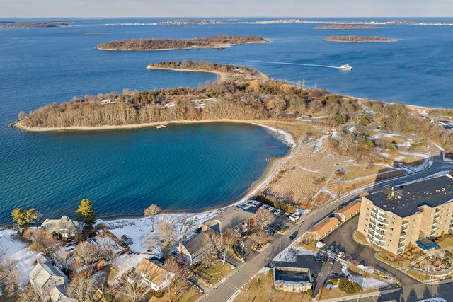 300 River St 12, Weymouth, MA 02191