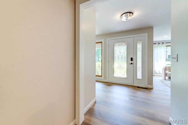 471 Maymont Drive, Ballwin, MO 63011