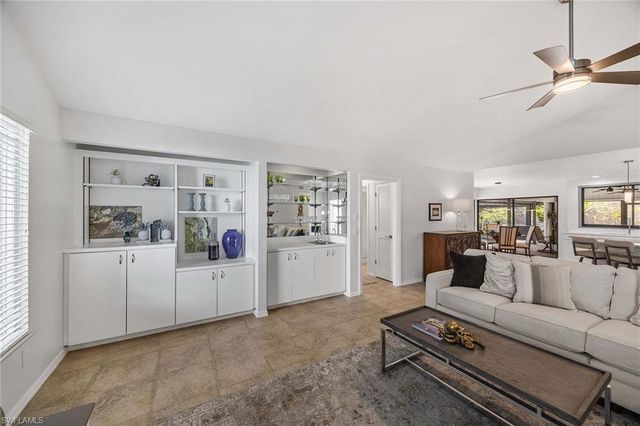 2529 Kings Lake BLVD, Naples, FL 34112