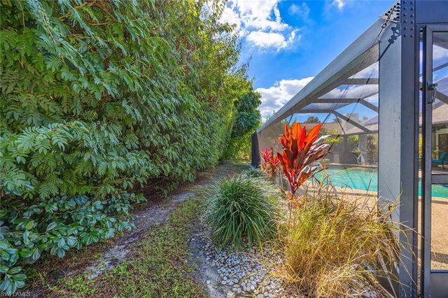 2529 Kings Lake BLVD, Naples, FL 34112