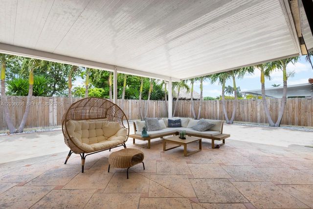 15735 SW 298th Ter, Homestead, FL 33033