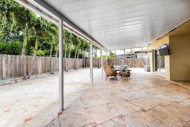15735 SW 298th Ter, Homestead, FL 33033