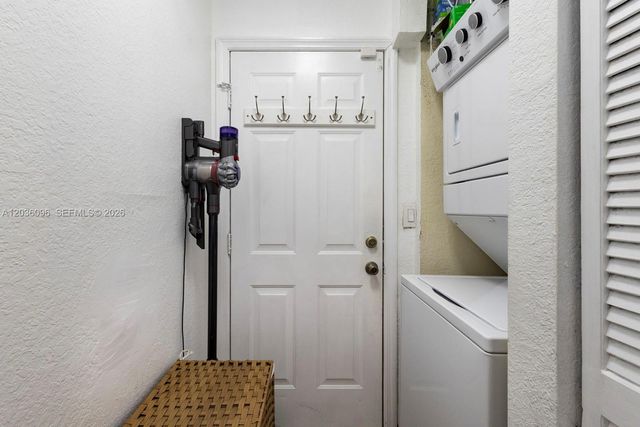 15735 SW 298th Ter, Homestead, FL 33033