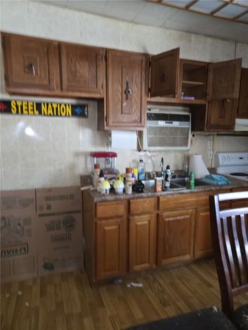 632 Euclid Ave, Canonsburg, PA 15317