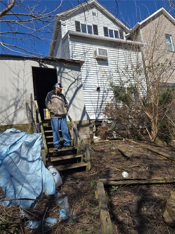 632 Euclid Ave, Canonsburg, PA 15317