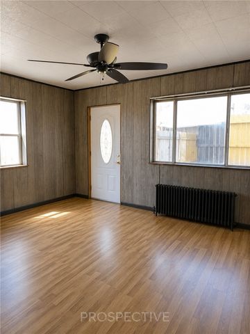 632 Euclid Ave, Canonsburg, PA 15317