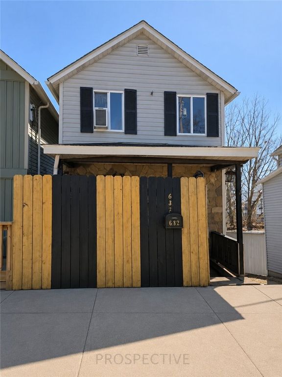 632 Euclid Ave, Canonsburg, PA 15317
