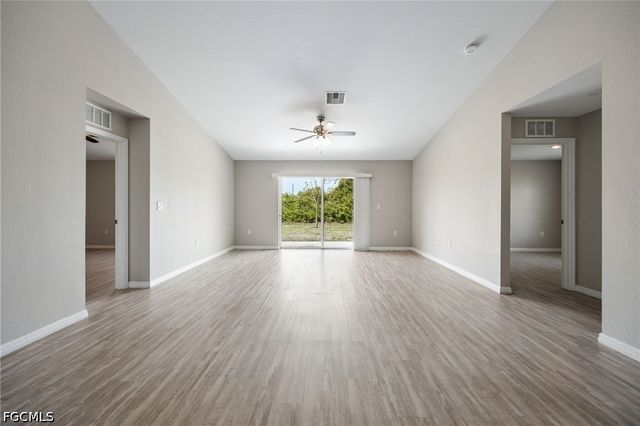 2512 NW 15th AVE, Cape Coral, FL 33993