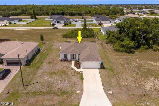 2512 NW 15th AVE, Cape Coral, FL 33993