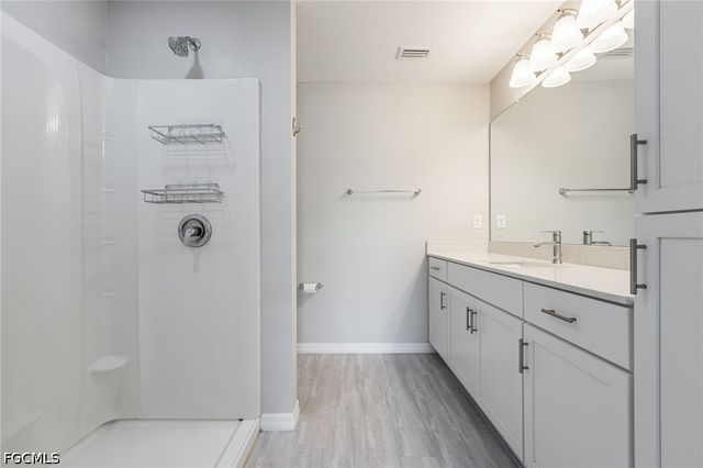 2512 NW 15th AVE, Cape Coral, FL 33993