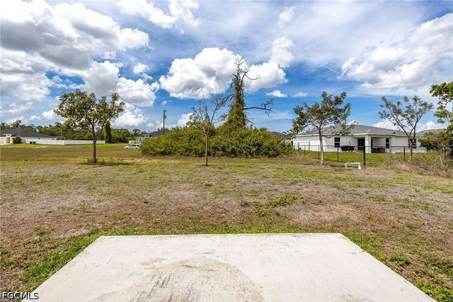 2512 NW 15th AVE, Cape Coral, FL 33993