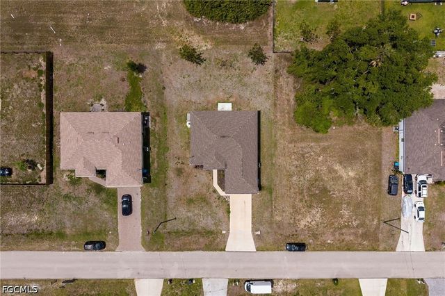2512 NW 15th AVE, Cape Coral, FL 33993