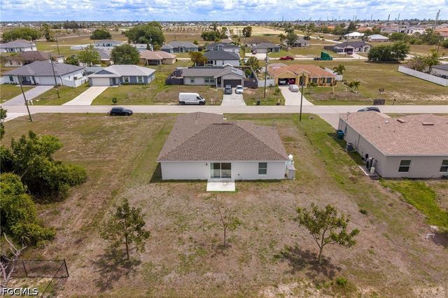 2512 NW 15th AVE, Cape Coral, FL 33993