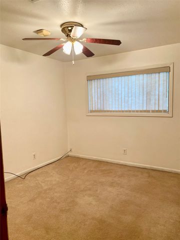 2913 Kirk Lane, Bossier City, LA 71112