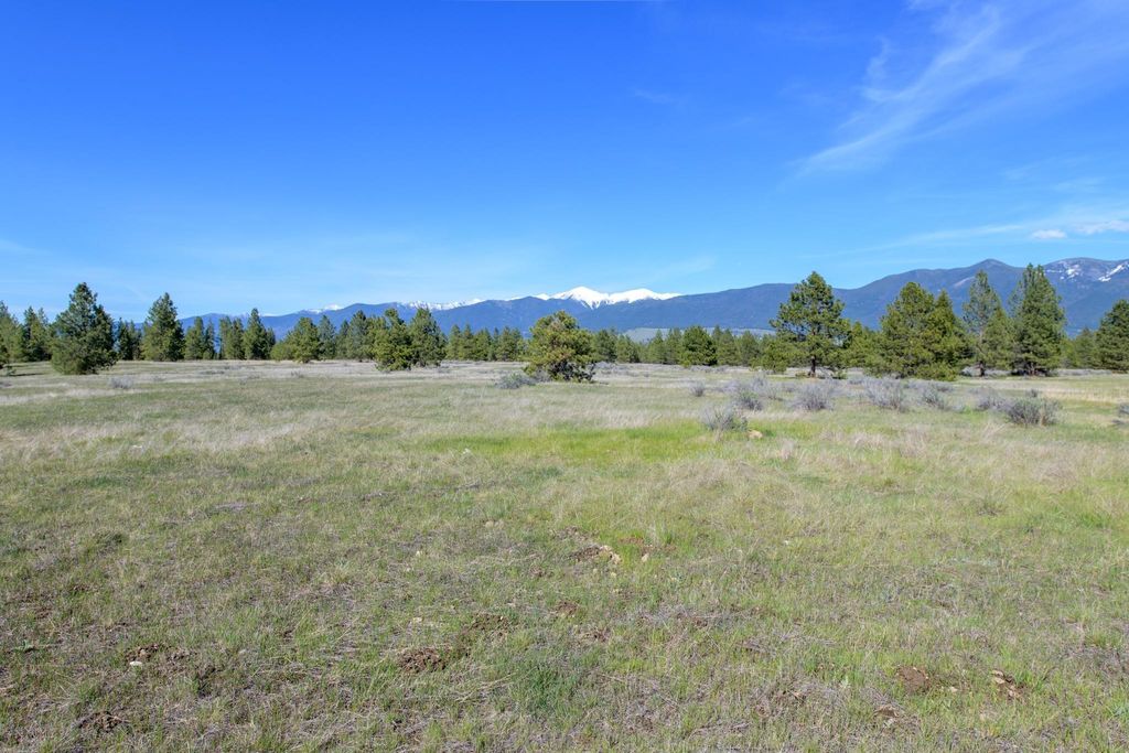 2650 Sophie Lake Road, Eureka, MT 59917 photo 31