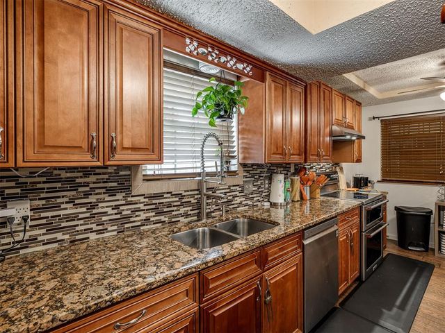 4505 Royal Oak Dr, Oklahoma City, OK 73135