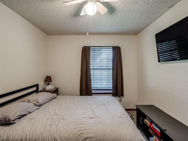 4505 Royal Oak Dr, Oklahoma City, OK 73135