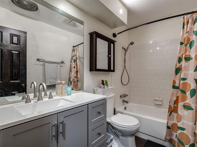 4505 Royal Oak Dr, Oklahoma City, OK 73135