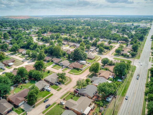 4505 Royal Oak Dr, Oklahoma City, OK 73135