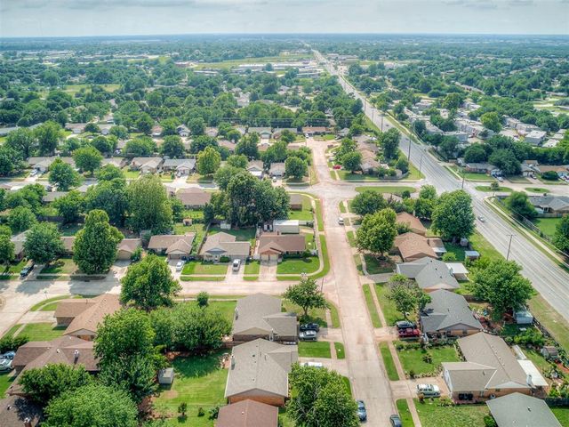 4505 Royal Oak Dr, Oklahoma City, OK 73135
