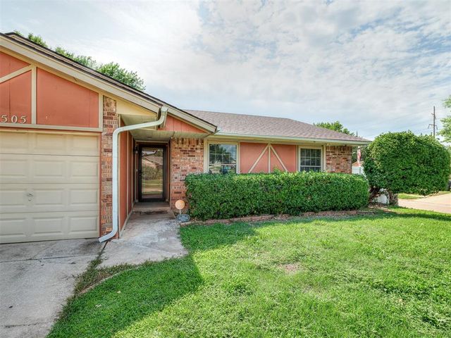 4505 Royal Oak Dr, Oklahoma City, OK 73135