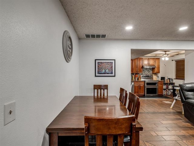 4505 Royal Oak Dr, Oklahoma City, OK 73135