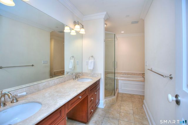 136 East Avenue APT 4C, Norwalk, CT 06851