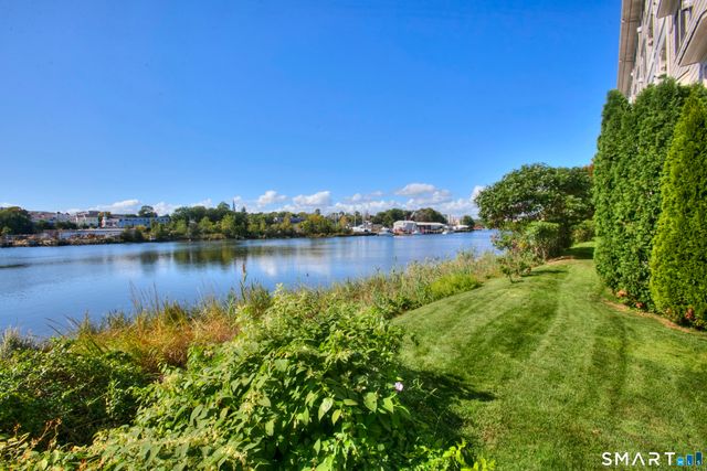 136 East Avenue APT 4C, Norwalk, CT 06851