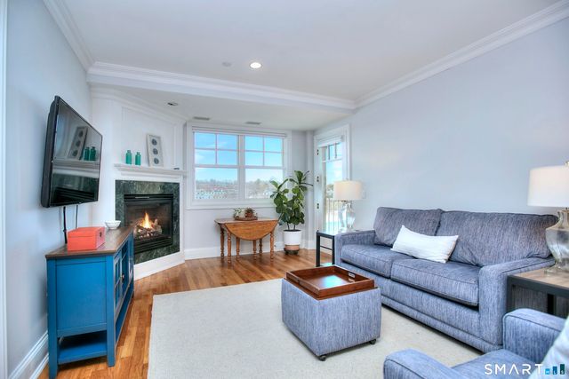 136 East Avenue APT 4C, Norwalk, CT 06851