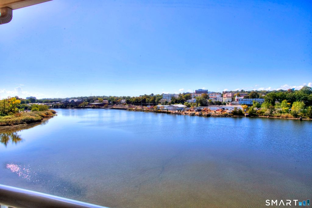 136 East Avenue APT 4C, Norwalk, CT 06851