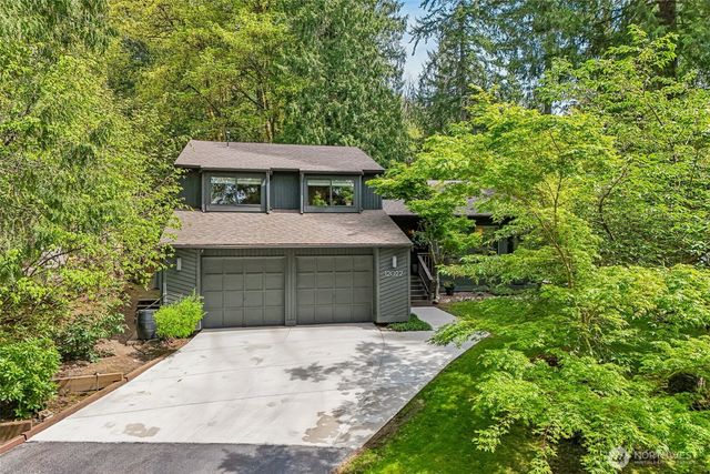 12022 210th Place SE, Issaquah, WA 98027