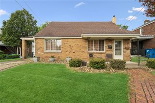 416 Veronica Dr, Penn Hills, PA 15235