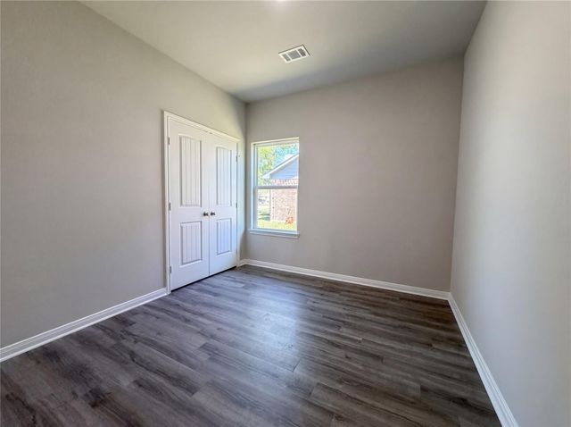 222 Spruce Lake Road, Houston, TX 77336