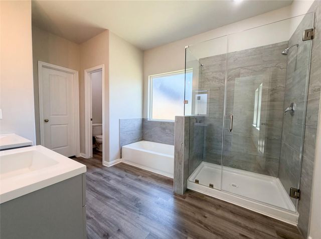 222 Spruce Lake Road, Houston, TX 77336