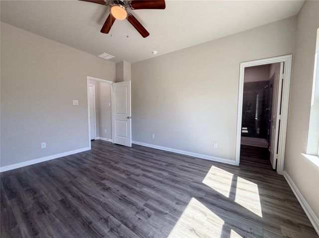 222 Spruce Lake Road, Houston, TX 77336