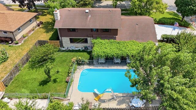 5050 Spruce COURT, Greendale, WI 53129