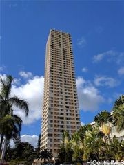 1060 Kamehameha Highway 3303A, Pearl City, HI 96782