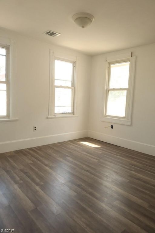 322 Hawthorne St, City Of Orange Twp., NJ 07050 — photo 4