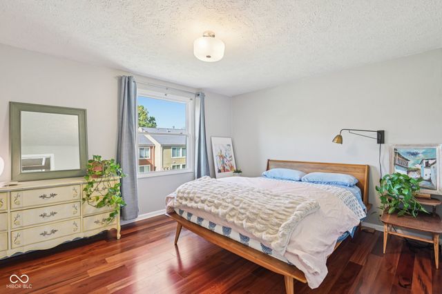 8562 Hague Road, Indianapolis, IN 46256