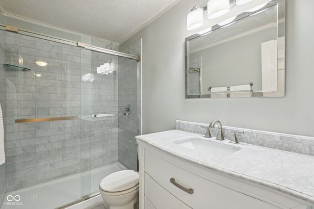 8562 Hague Road, Indianapolis, IN 46256