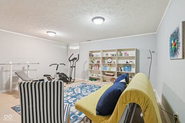 8562 Hague Road, Indianapolis, IN 46256