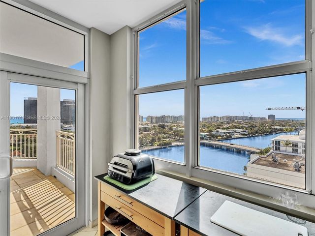 9751 E Bay Harbor Dr 12D, Bay Harbor Islands, FL 33154