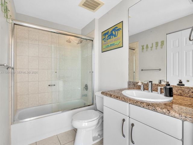 9751 E Bay Harbor Dr 12D, Bay Harbor Islands, FL 33154