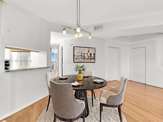 9751 E Bay Harbor Dr 12D, Bay Harbor Islands, FL 33154