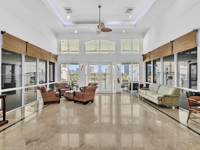 9751 E Bay Harbor Dr 12D, Bay Harbor Islands, FL 33154