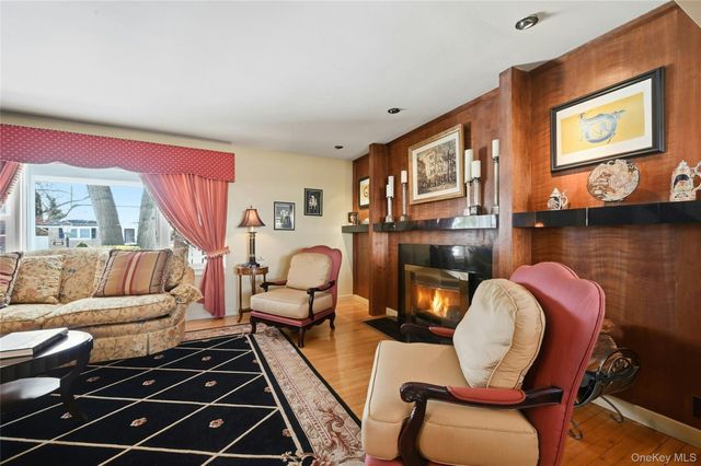 480 S Wood Road, Rockville Centre, NY 11570