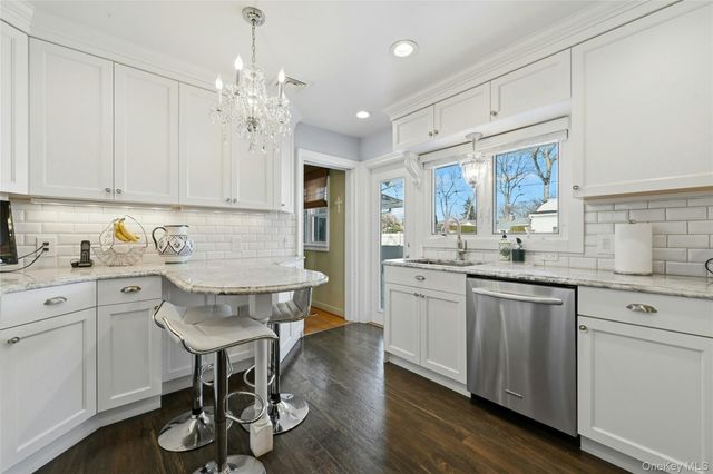 480 S Wood Road, Rockville Centre, NY 11570