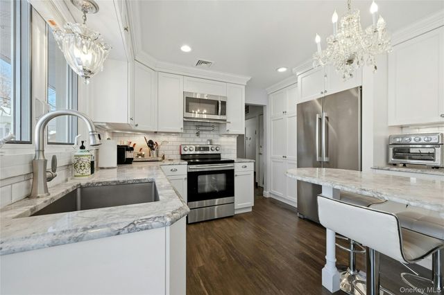 480 S Wood Road, Rockville Centre, NY 11570